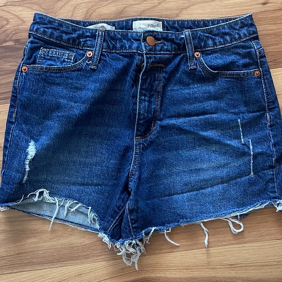 Universal Thread Vintage MIDI Shorts💙 - Picture 4 of 6